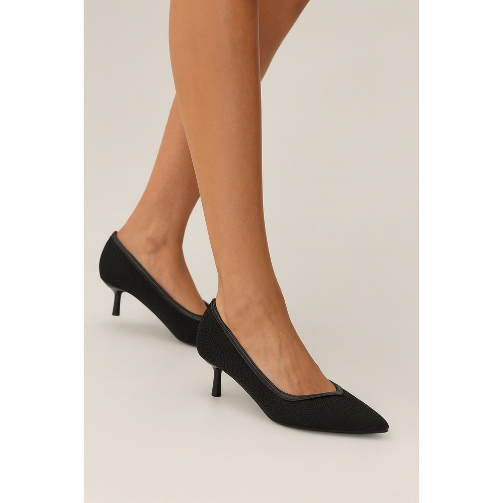 Cosy Island Black LuxeFlex Pointed Toe‎ Heeled Pumps Pointed Toe Kitten Size 8